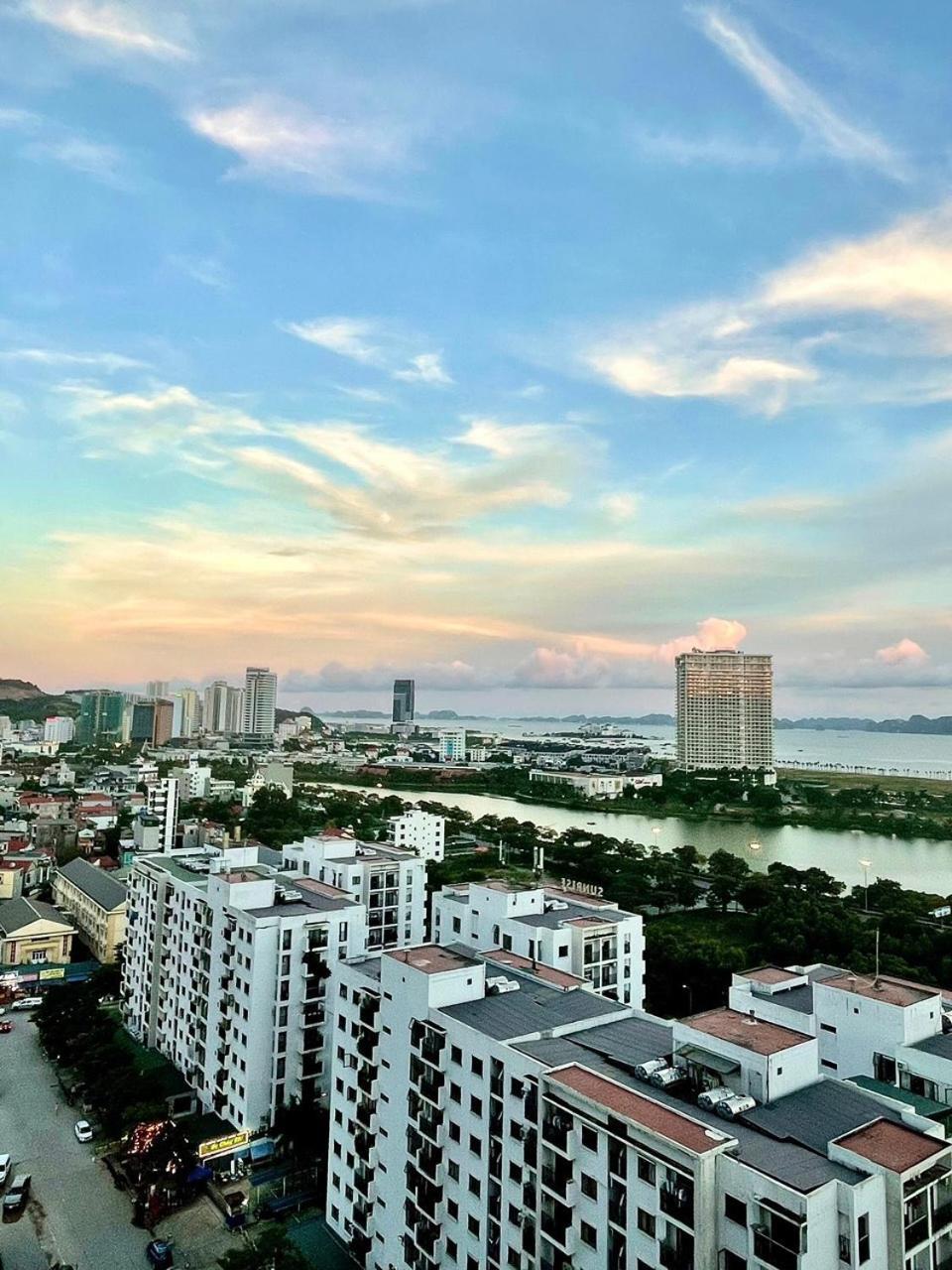 May House Green Bay Garden Ha Long - Near Marina Beach Zewnętrze zdjęcie